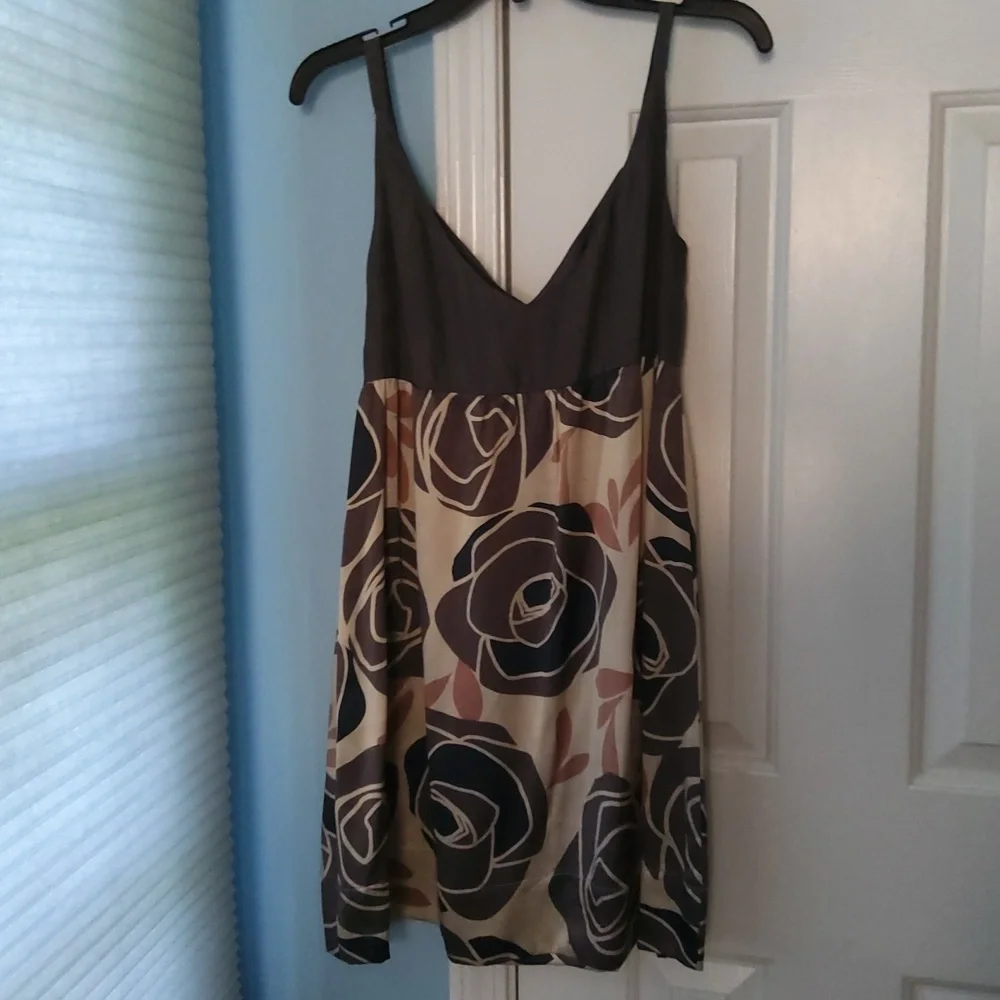 GRAHAM & SPENCER Silk Flower Print Dress - Picture 6 of 8